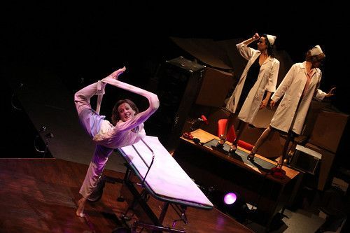 LAVIE_contorsion©Vladimir LUPOVSKOY